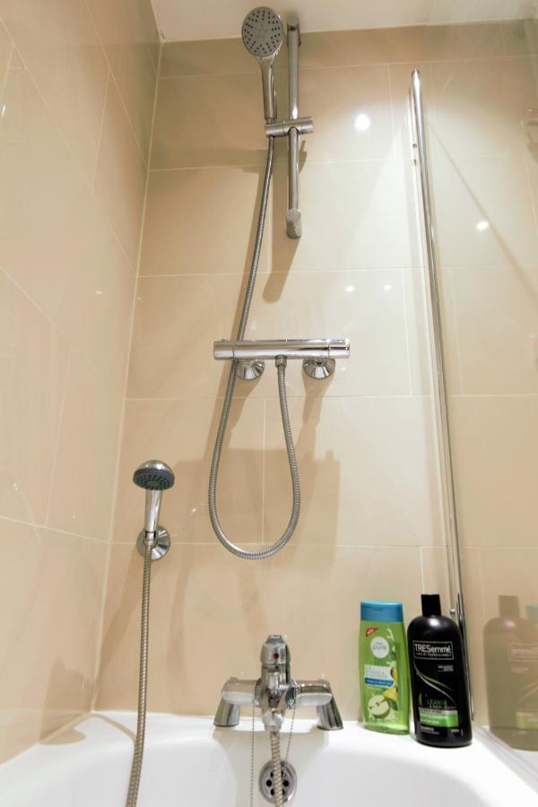 Stylish 2 Bedroom Apartment In The Heart Of Greenwich Londres Exterior foto
